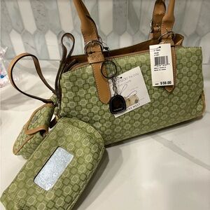 Vintage Nine West y2k shoulder bag w makeup bag and camera holder